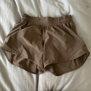Lululemon Hotty hot short
